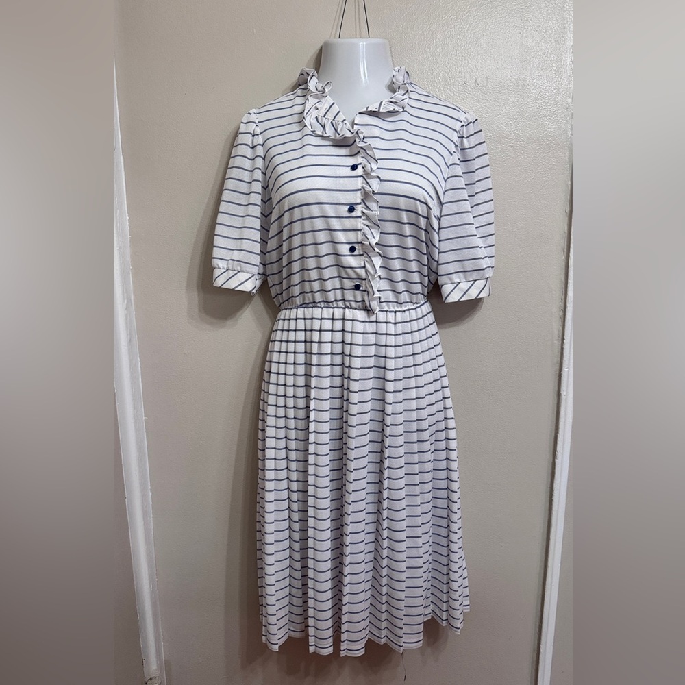 Vintage Striped White and Navy Women's Dress - Picture 1 of 5
